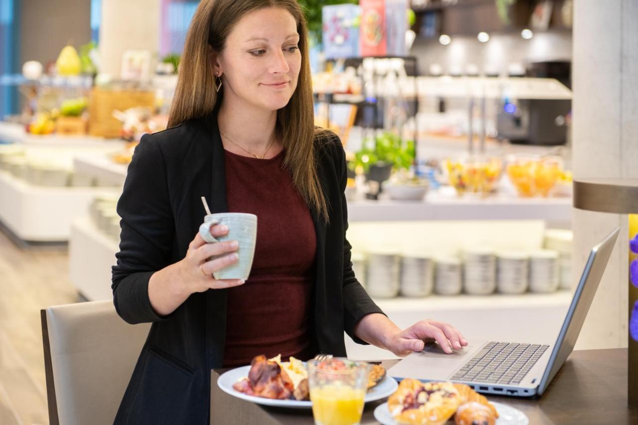 Hyatt Place Frankfurt Airport Отель Франкфурт-на-Майне