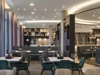 Hyatt Place Frankfurt Airport Отель