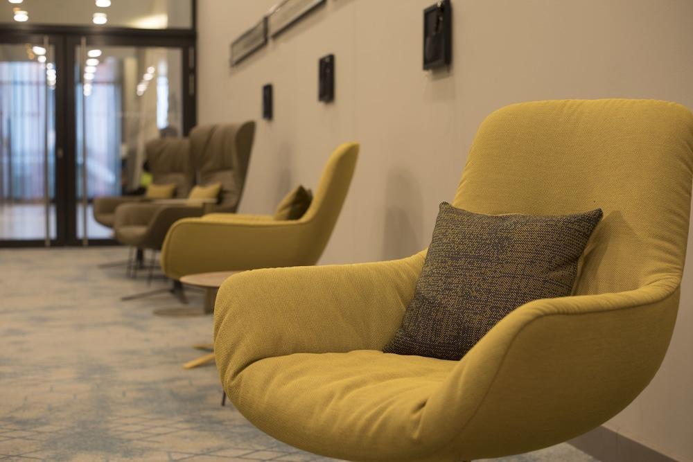 Отель Hyatt Place Frankfurt Airport Франкфурт-на-Майне